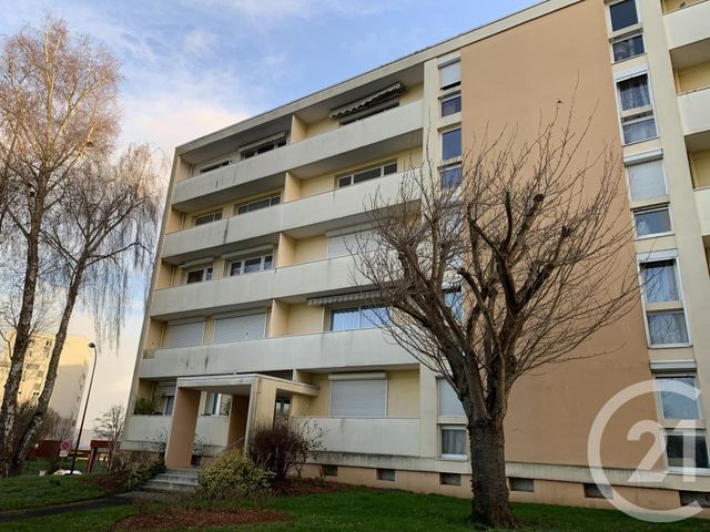 Appartement à vendre - 4 pièces - 66,67 m2 - St Quentin - 02 - PICARDIE