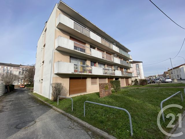 Parking à vendre - 15 m2 - Meaux - 77 - ILE-DE-FRANCE