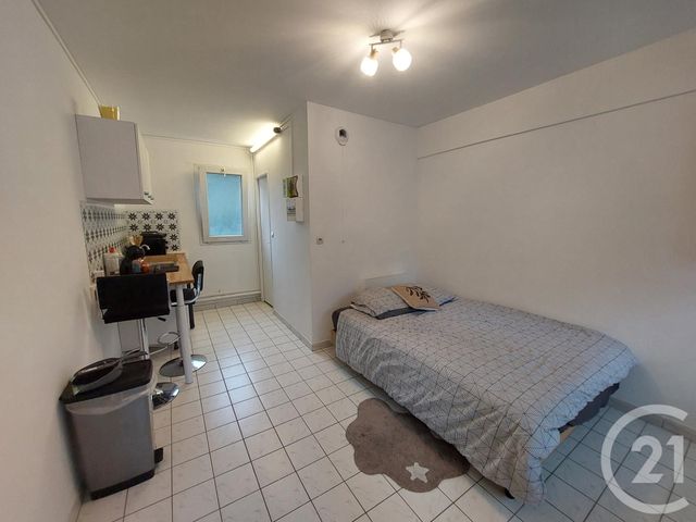 Appartement Studio à louer - 1 pièce - 16,54 m2 - Cregy Les Meaux - 77 - ILE-DE-FRANCE