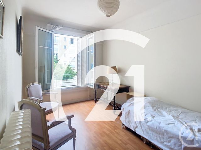 Appartement F2 à vendre - 2 pièces - 35 m2 - Suresnes - 92 - ILE-DE-FRANCE