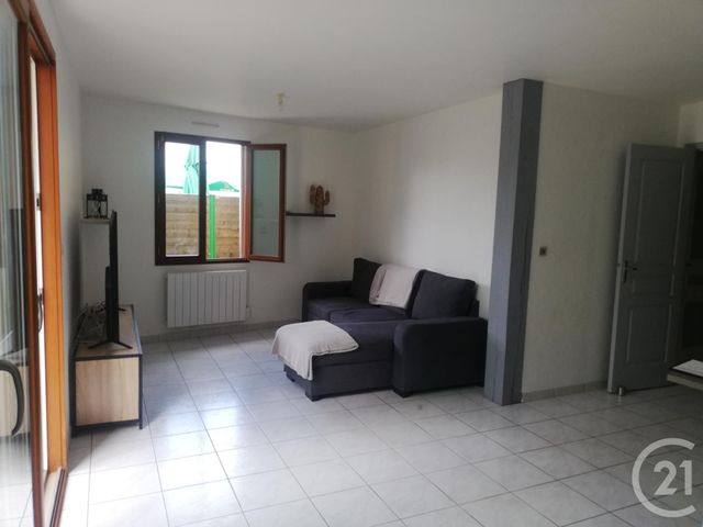Appartement T3 à louer - 3 pièces - 60 m2 - Argentre Du Plessis - 35 - BRETAGNE