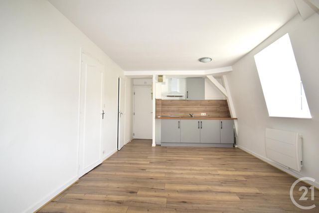 Appartement F2 à louer - 2 pièces - 35,71 m2 - St Berthevin - 53 - PAYS-DE-LOIRE