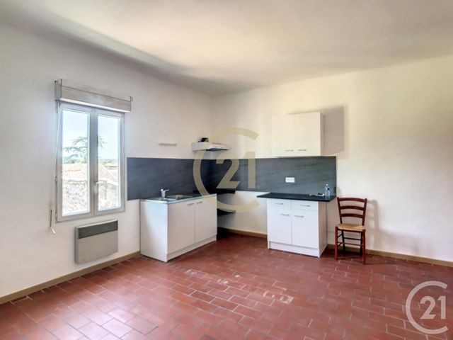 Appartement F2 à louer - 2 pièces - 46,20 m2 - Remoulins - 30 - LANGUEDOC-ROUSSILLON