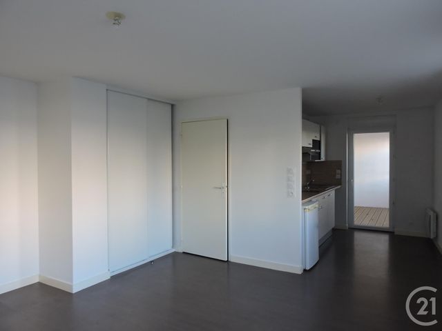 Appartement Studio à louer - 1 pièce - 32,59 m2 - La Rochelle - 17 - POITOU-CHARENTES