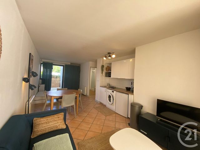 Appartement F1 à louer - 1 pièce - 27,89 m2 - La Rochelle - 17 - POITOU-CHARENTES