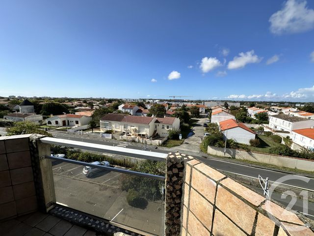 Appartement à louer - 2 pièces - 48,45 m2 - Puilboreau - 17 - POITOU-CHARENTES