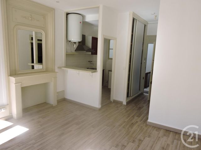 Appartement Studio à louer - 1 pièce - 28 m2 - La Rochelle - 17 - POITOU-CHARENTES