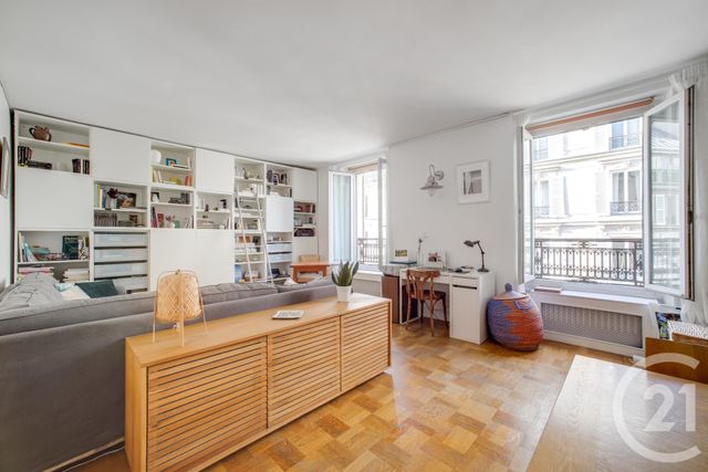 Appartement F4 à vendre - 4 pièces - 73 m2 - Paris - 75009 - ILE-DE-FRANCE