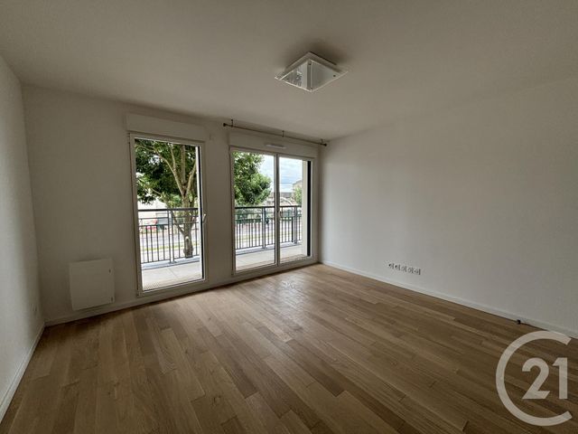 Appartement T2 à louer - 2 pièces - 39,63 m2 - Clamart - 92 - ILE-DE-FRANCE