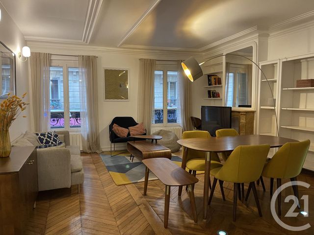 Appartement T3 à louer - 3 pièces - 66,40 m2 - Paris - 75010 - ILE-DE-FRANCE