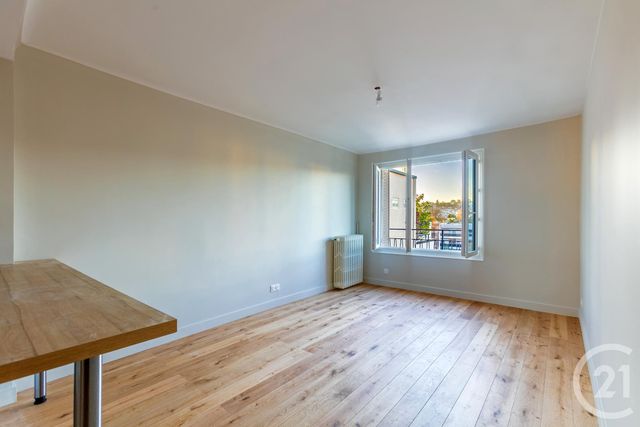 Appartement T3 à louer - 3 pièces - 60,14 m2 - Boulogne Billancourt - 92 - ILE-DE-FRANCE