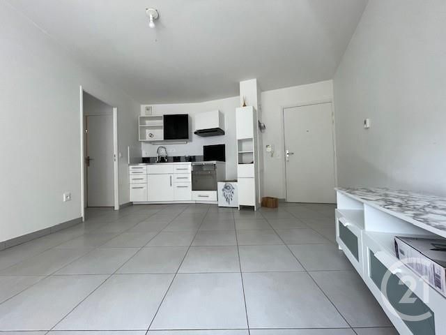 Appartement F2 à vendre - 2 pièces - 39,79 m2 - La Seyne Sur Mer - 83 - PROVENCE-ALPES-COTE-D-AZUR