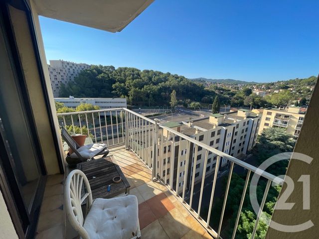 Appartement T4 à vendre - 4 pièces - 83,64 m2 - La Seyne Sur Mer - 83 - PROVENCE-ALPES-COTE-D-AZUR