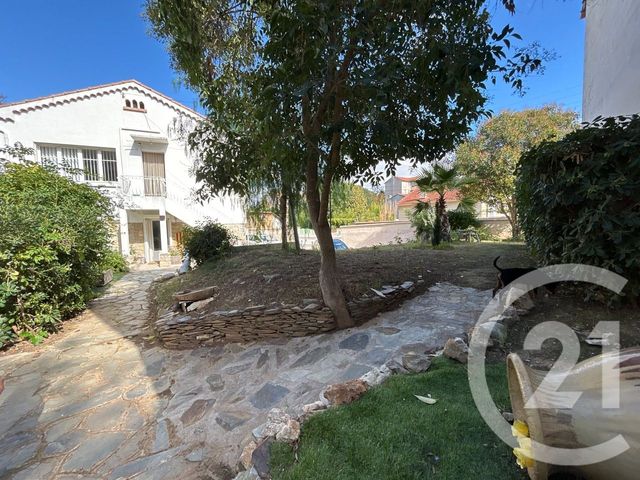 Maison à vendre - 5 pièces - 138 m2 - La Seyne Sur Mer - 83 - PROVENCE-ALPES-COTE-D-AZUR