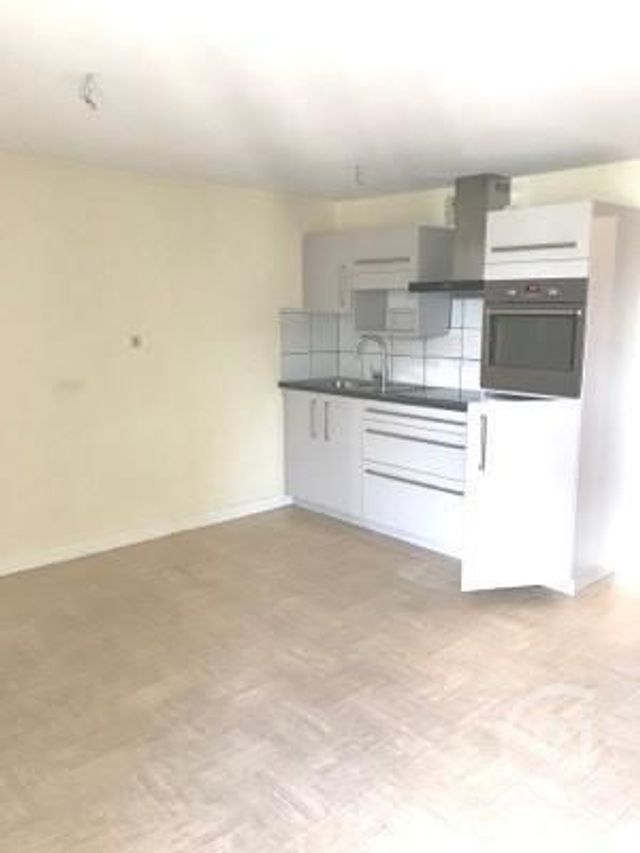 Appartement F3 à louer - 3 pièces - 80 m2 - Verdun - 55 - LORRAINE