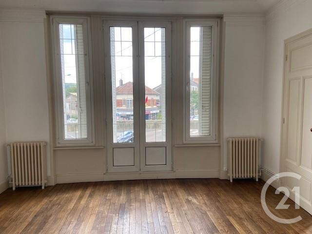 Appartement F4 à louer - 4 pièces - 91,29 m2 - Verdun - 55 - LORRAINE