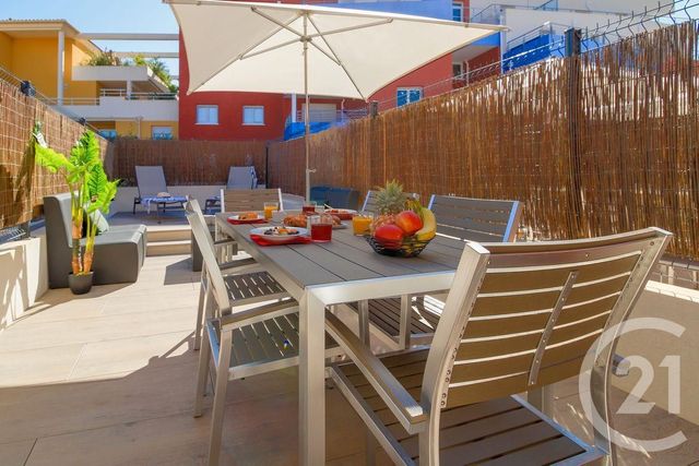 Appartement T3 à vendre - 3 pièces - 58 m2 - Bormes Les Mimosas - 83 - PROVENCE-ALPES-COTE-D-AZUR