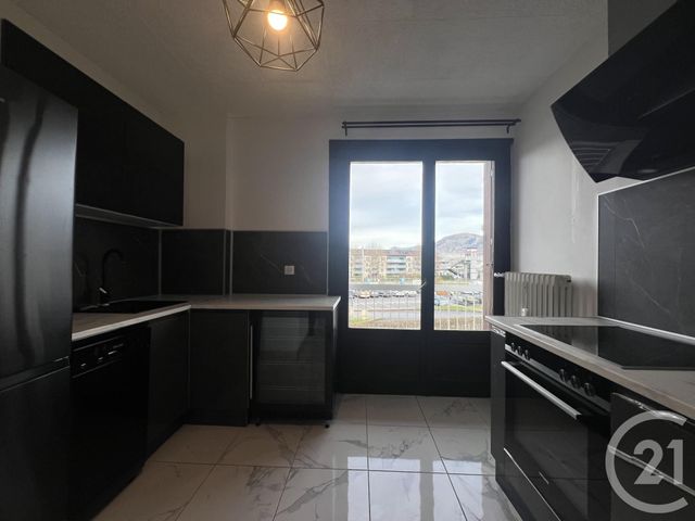 Appartement F2 à vendre ST PIERRE EN FAUCIGNY