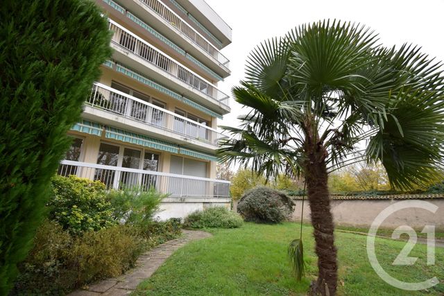 Appartement F4 à vendre LES CHERES