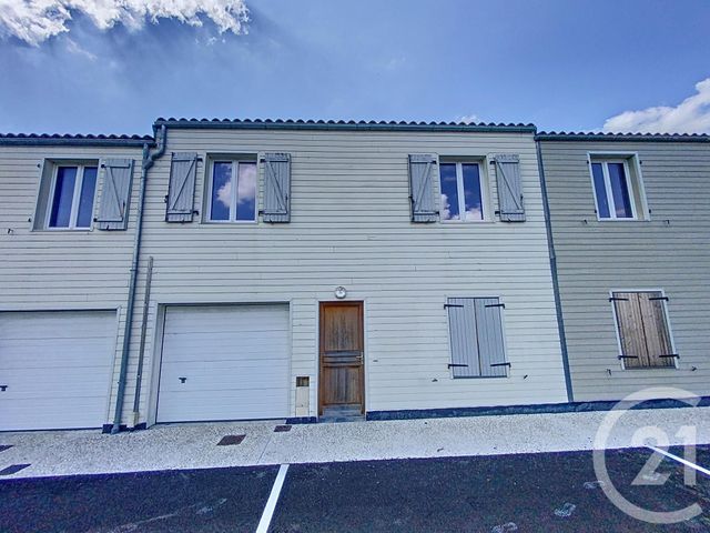 Maison à vendre - 6 pièces - 116 m2 - Rochefort - 17 - POITOU-CHARENTES