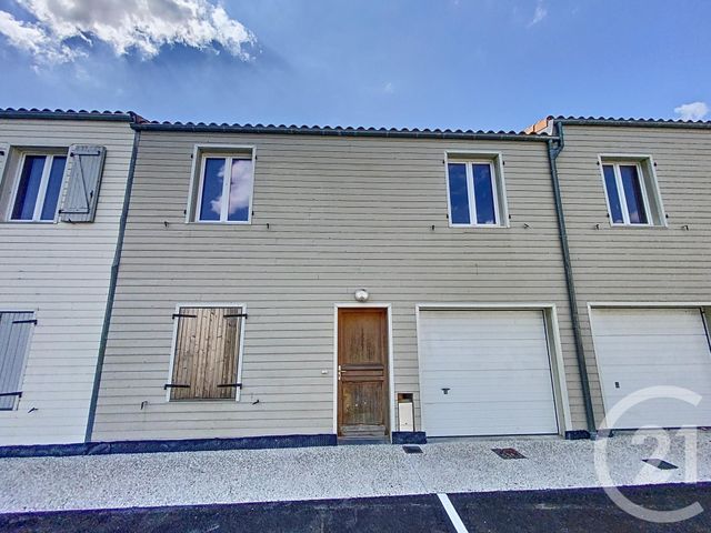 Maison à vendre - 6 pièces - 116 m2 - Rochefort - 17 - POITOU-CHARENTES