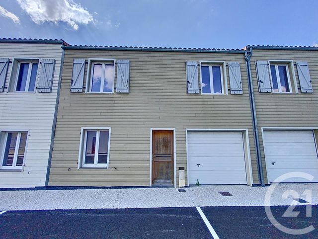 Maison à vendre - 6 pièces - 115 m2 - Rochefort - 17 - POITOU-CHARENTES
