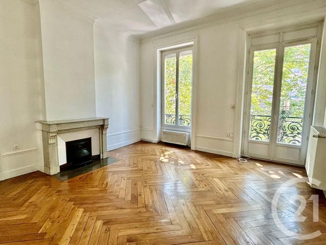 Appartement F5 à vendre - 5 pièces - 115 m2 - St Etienne - 42 - RHONE-ALPES