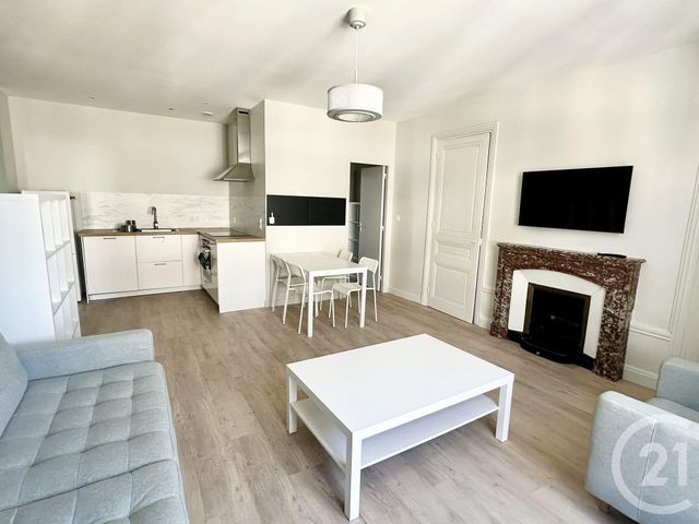 Appartement T4 à louer - 4 pièces - 74,90 m2 - St Etienne - 42 - RHONE-ALPES