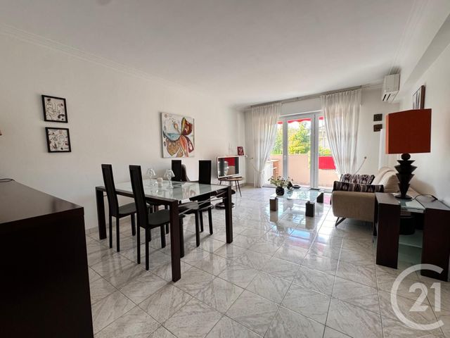 Appartement F3 à vendre - 3 pièces - 72,19 m2 - Le Cannet - 06 - PROVENCE-ALPES-COTE-D-AZUR