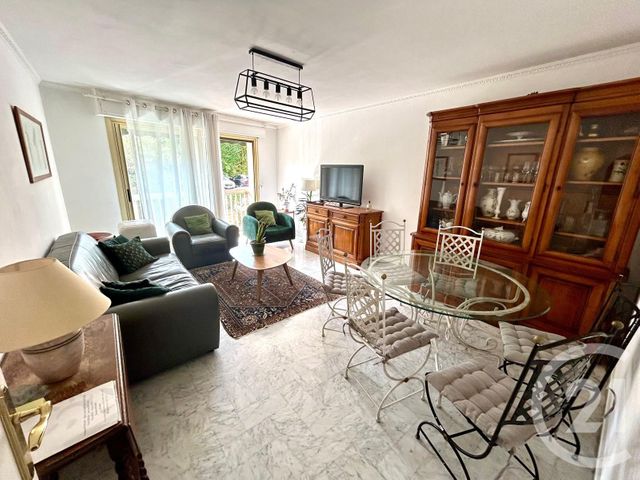 Appartement F3 à vendre - 3 pièces - 76 m2 - Cannes - 06 - PROVENCE-ALPES-COTE-D-AZUR