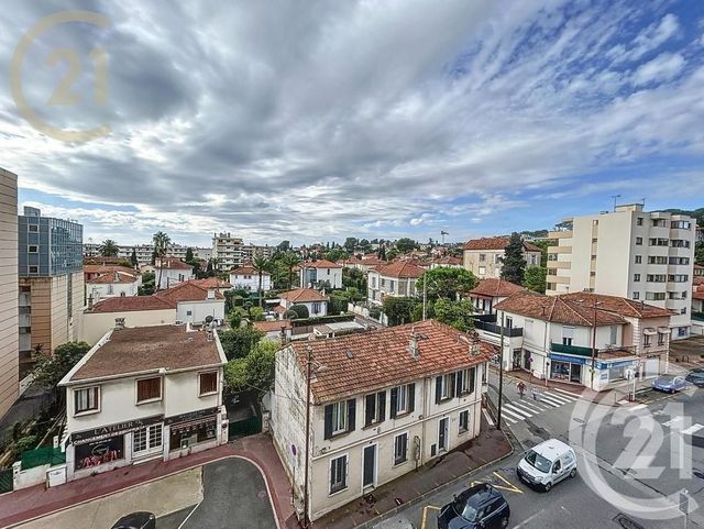 Appartement F4 à vendre - 4 pièces - 83,51 m2 - Le Cannet - 06 - PROVENCE-ALPES-COTE-D-AZUR