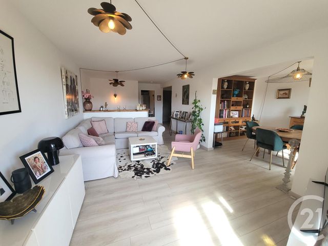 Appartement Duplex à vendre - 4 pièces - 91,56 m2 - Cogolin - 83 - PROVENCE-ALPES-COTE-D-AZUR