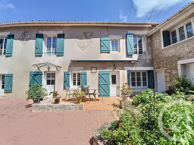 Maison à vendre - 8 pièces - 195 m2 - Chasseneuil Du Poitou - 86 - POITOU-CHARENTES