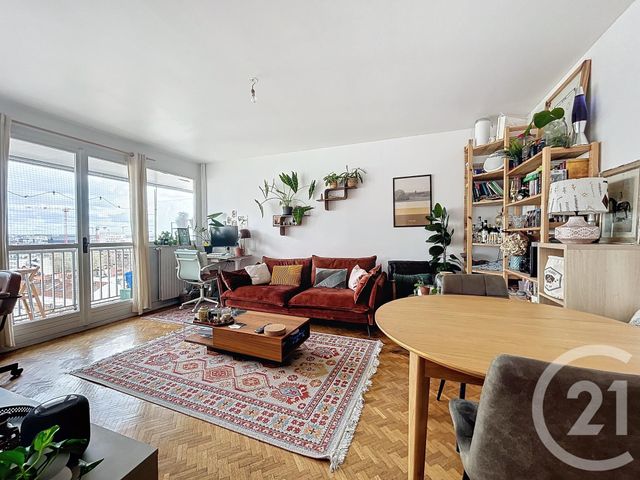 Prix immobilier IVRY SUR SEINE - Photo d’un appartement vendu