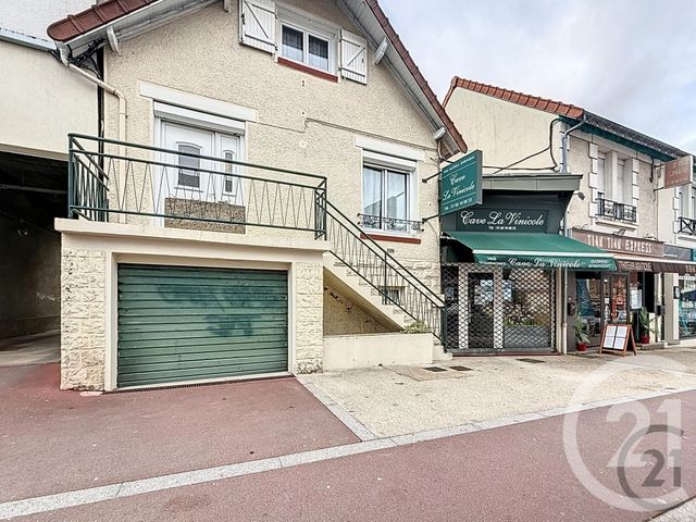 Immeuble à vendre STE GENEVIEVE DES BOIS