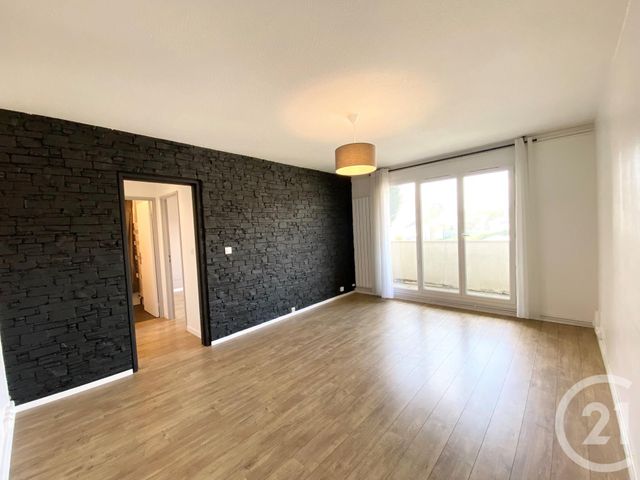 Prix immobilier LE PLESSIS BELLEVILLE - Photo d’un appartement vendu