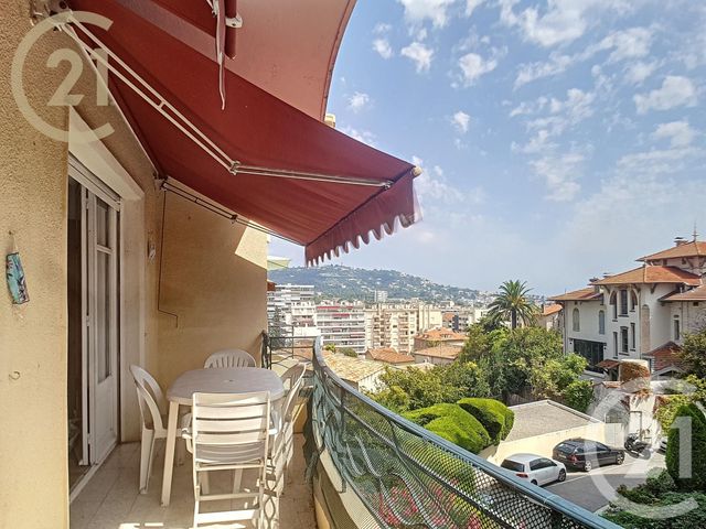 Appartement F4 à vendre - 3 pièces - 58 m2 - Cannes - 06 - PROVENCE-ALPES-COTE-D-AZUR