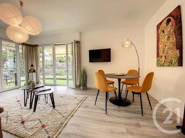 Appartement F3 à louer - 3 pièces - 69,73 m2 - Cannes - 06 - PROVENCE-ALPES-COTE-D-AZUR