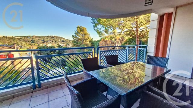 Appartement F2 à vendre - 2 pièces - 32,81 m2 - Cannes La Bocca - 06 - PROVENCE-ALPES-COTE-D-AZUR