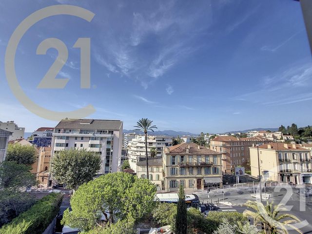 Appartement F3 à vendre - 3 pièces - 60,62 m2 - Cannes - 06 - PROVENCE-ALPES-COTE-D-AZUR