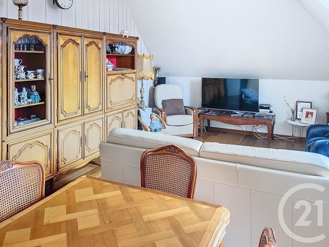 Appartement F5 à vendre - 4 pièces - 96,07 m2 - Chantilly - 60 - PICARDIE