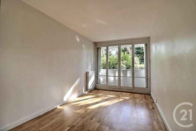 Appartement F3 à vendre - 3 pièces - 65 m2 - Les Lilas - 93 - ILE-DE-FRANCE