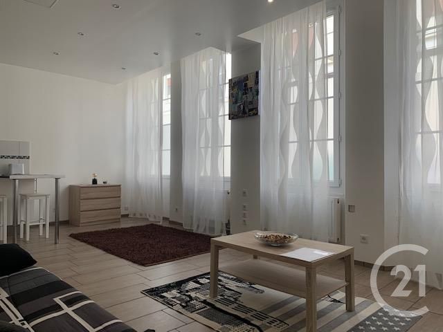 Appartement Studio à vendre - 1 pièce - 37,60 m2 - Dreux - 28 - CENTRE