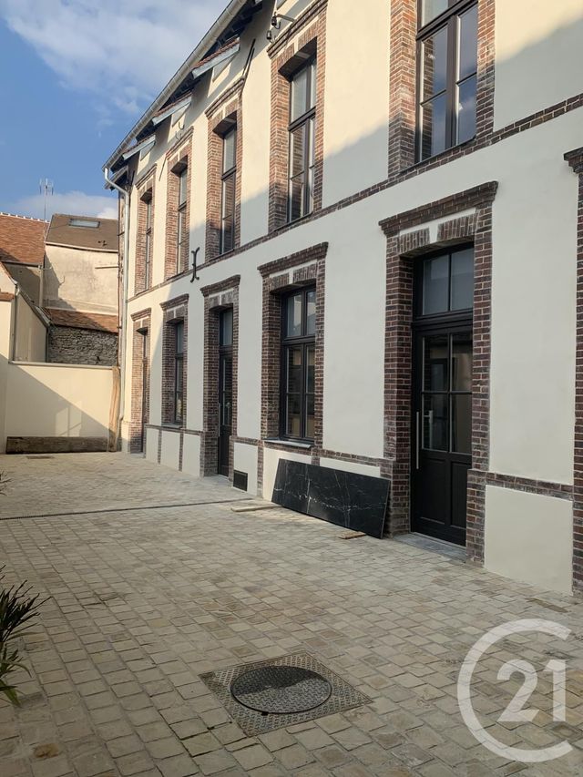 Local commercial à louer - 115.0 m2 - 78 - Yvelines