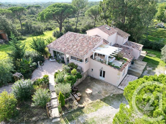 Maison à vendre - 8 pièces - 215 m2 - Puget Sur Argens - 83 - PROVENCE-ALPES-COTE-D-AZUR