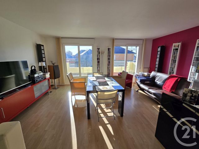 Appartement T3 à vendre - 4 pièces - 82,10 m2 - St Jacques De La Lande - 35 - BRETAGNE