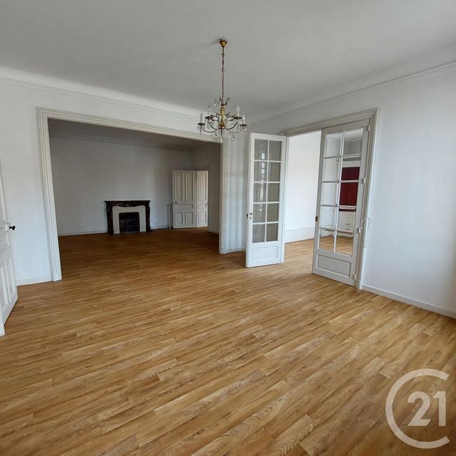 Appartement F6 à louer - 6 pièces - 127,38 m2 - St Die Des Vosges - 88 - LORRAINE
