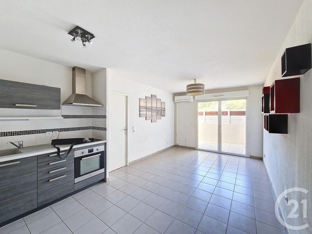 Appartement à vendre - 2 pièces - 37,75 m2 - Istres - 13 - PROVENCE-ALPES-COTE-D-AZUR