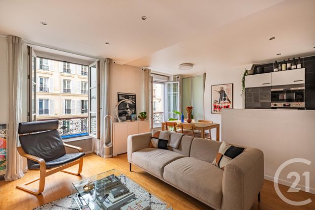 Appartement F2 à vendre - 2 pièces - 46 m2 - Paris - 75010 - ILE-DE-FRANCE