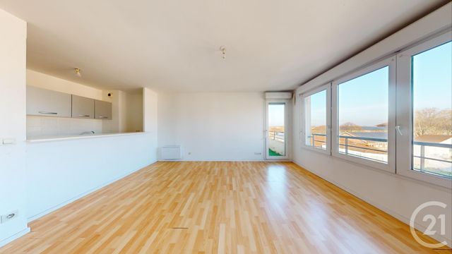 Appartement à vendre - 2 pièces - 38,72 m2 - La Courneuve - 93 - ILE-DE-FRANCE